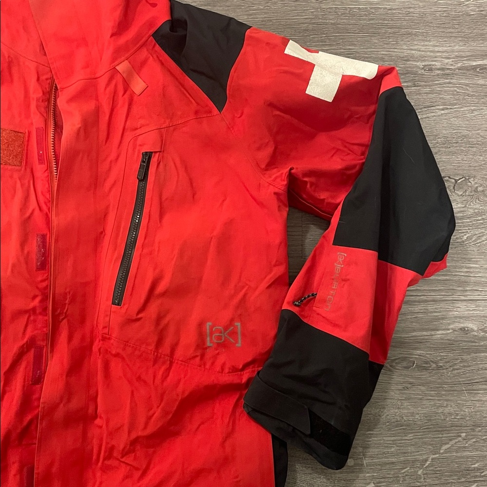 Burton AK Black and Red Patrol Jacket. Unisex L, VGUC - Picture 7 of 15